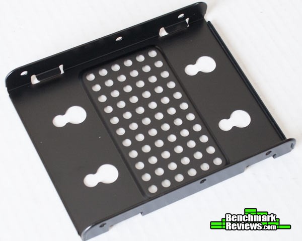 Phanteks-Enthoo-Mini-XL-Optional-Drive-Tray