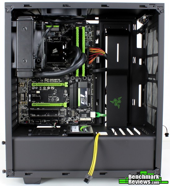 NZXTS340 Razer_17