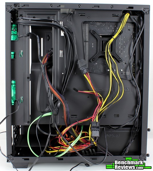 NZXTS340 Razer_20