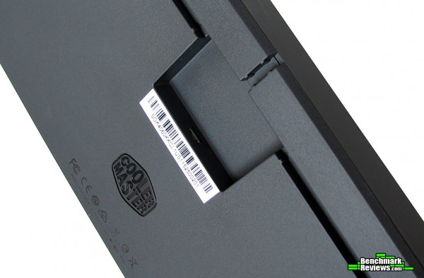 Cooler-Master-QuickFire-XTi-Cherry-MX-Mechanical-Keyboard-USB-Port