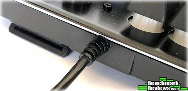 IOGear HVER RGB Gaming Keyboard Review 5 iogear hver rgb cable attach iogear hver rgb cable attach IOGear HVER RGB Gaming Keyboard Review